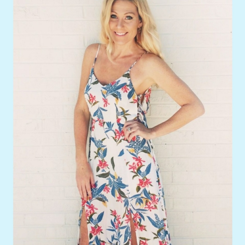 2/$40 ONLY 3 LEFT!! White floral tropical maxi